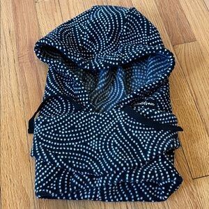 Black and White Patterned Hooded Scarf
